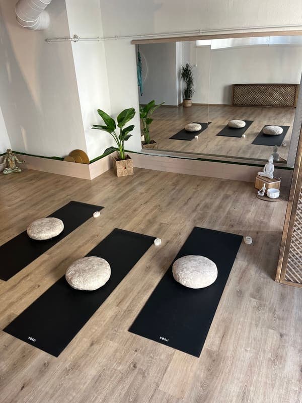Fiore Yoga& Pilates — Bandırma pilates stüdyosu