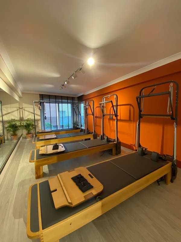Just Pilates Studio — Efeler pilates stüdyosu