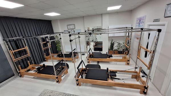 Moonshıne Pılates — Osmangazi pilates stüdyosu