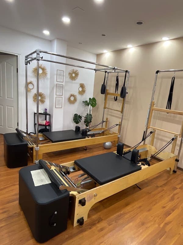 Paola Pilates Studio — Efeler pilates stüdyosu