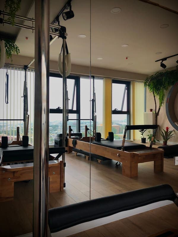 Pilates Lórien — Yunusemre pilates stüdyosu