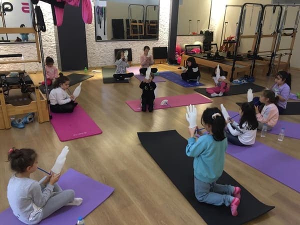 Pilatess queen — Darıca pilates stüdyosu