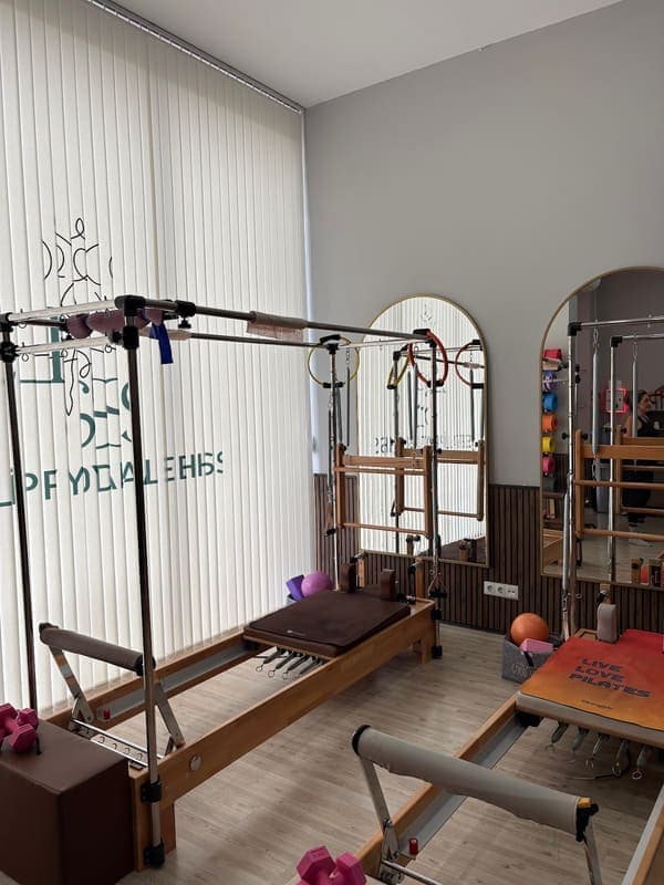 She Lady pilates — Başakşehir pilates stüdyosu