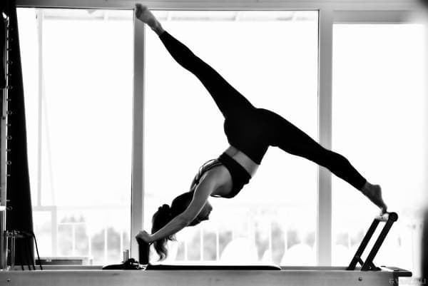 the Pılates Academy — Konak pilates stüdyosu