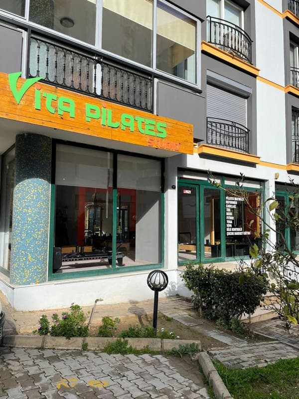Vita Pilates Studio — Narlıdere pilates stüdyosu