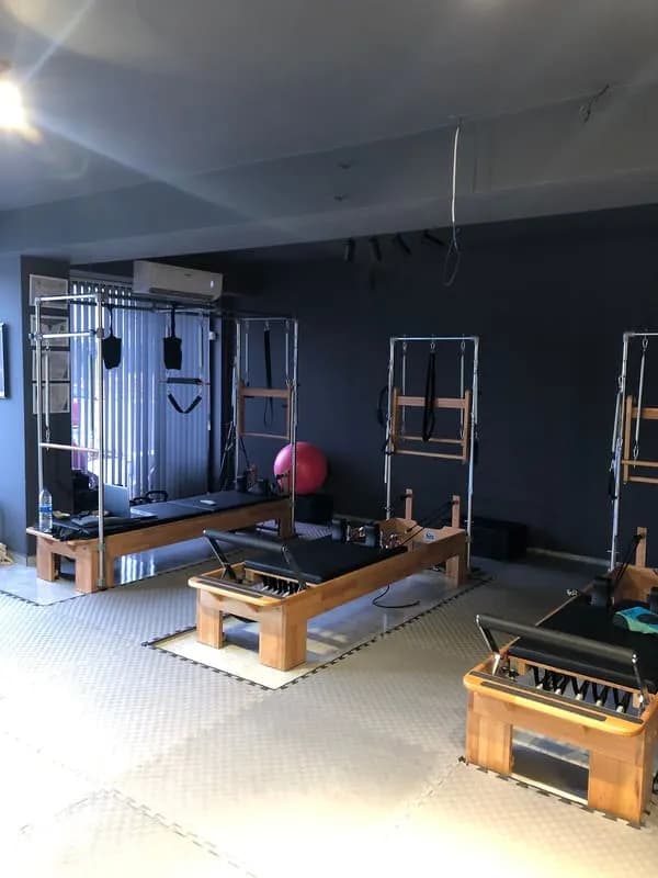 Hira Durak Pilates Studio Turgutlu Life City Sitesi — Turgutlu pilates stüdyosu
