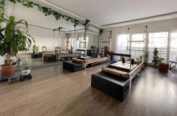Sunshine Pilates Studio — Karşıyaka pilates stüdyosu