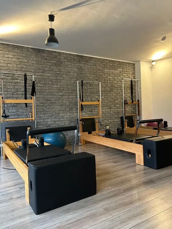 Fit Pilates Academy — Kadıköy pilates stüdyosu