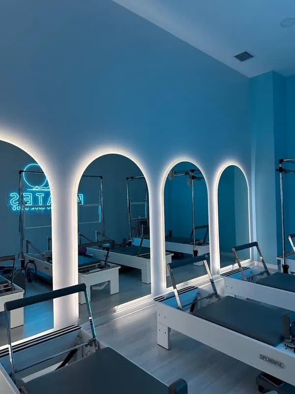 Reformer Pilates Stüdyosu — Başakşehir pilates stüdyosu
