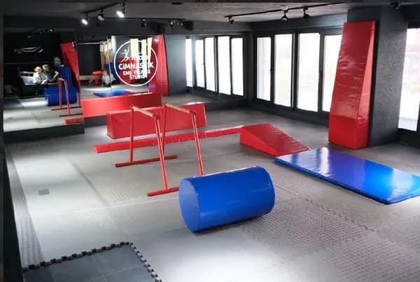 Filiz Aydın Cimnastik EMS Pilates Studio — Pendik pilates stüdyosu