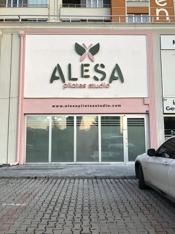 Alesa Pilates Studio — Kocasinan pilates stüdyosu