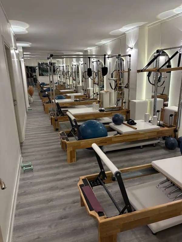 U2 Pilates Club Yeşilbahçe — Muratpaşa pilates stüdyosu