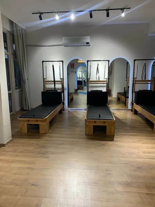 Özge Kartal Pilates Studio — Kuşadası pilates stüdyosu