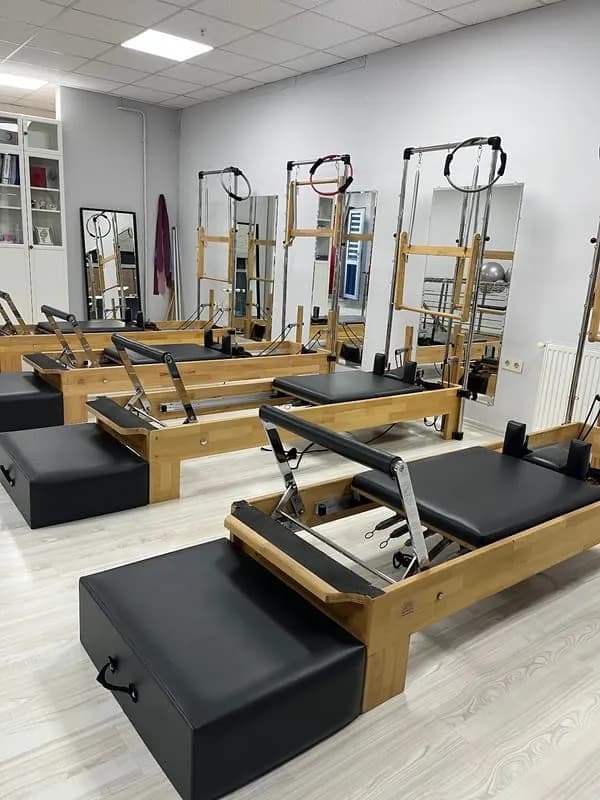Naciye Akboğa Fizyoterapi & Pilates — Körfez pilates stüdyosu