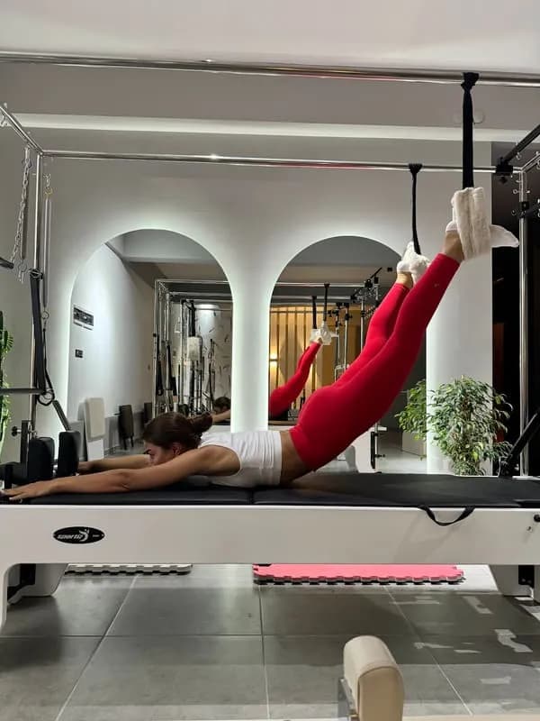 Reform Pilates Studio Gonca Büyükçekiç — Melikgazi pilates stüdyosu