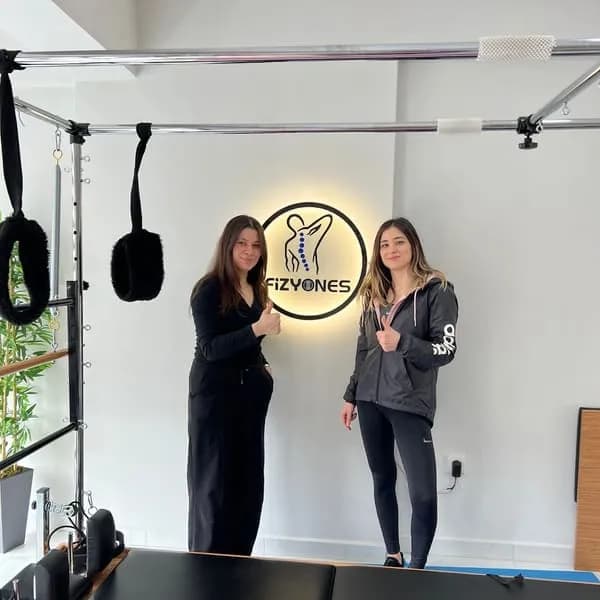 Çiftlikköy Aletli Pilates & Fizik Tedavi — Merkez pilates stüdyosu