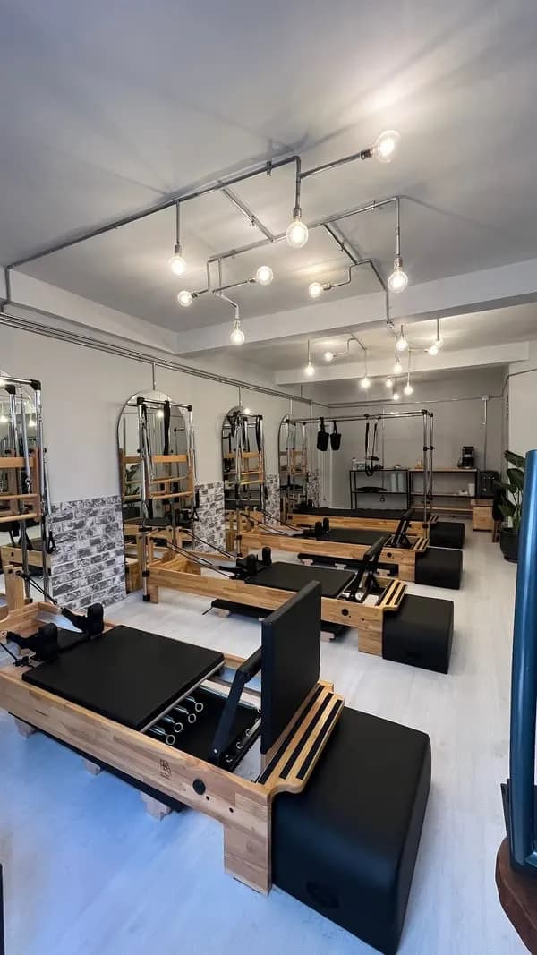 Balat Pilates Studio (Re.born Pilates Studio) — Fatih pilates stüdyosu
