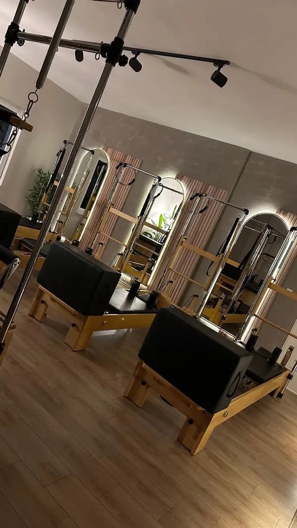 Zeyhan Pilates Beylikdüzü — Adnan Kahveci pilates stüdyosu