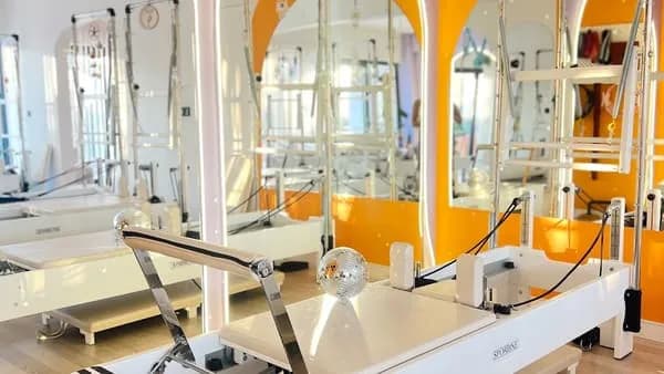 Sultan Tuğrul Pılates Studıo — Yunusemre pilates stüdyosu