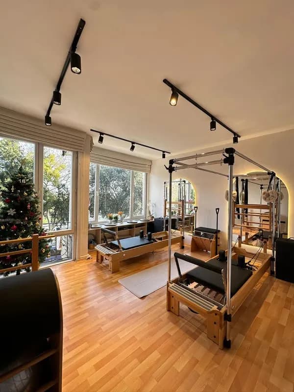Sura Pilates Studio — Beyoğlu pilates stüdyosu