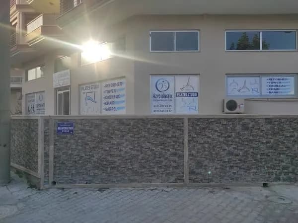 Fizyo Kinetik Fizyoterapi & Pilates Studio — Söke pilates stüdyosu