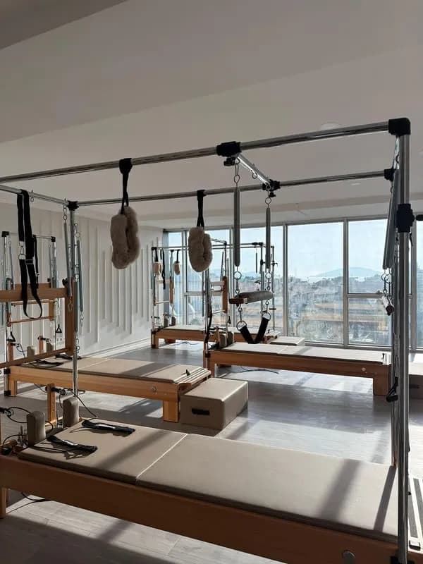Liora Pilates Studio — Altayçeşme pilates stüdyosu