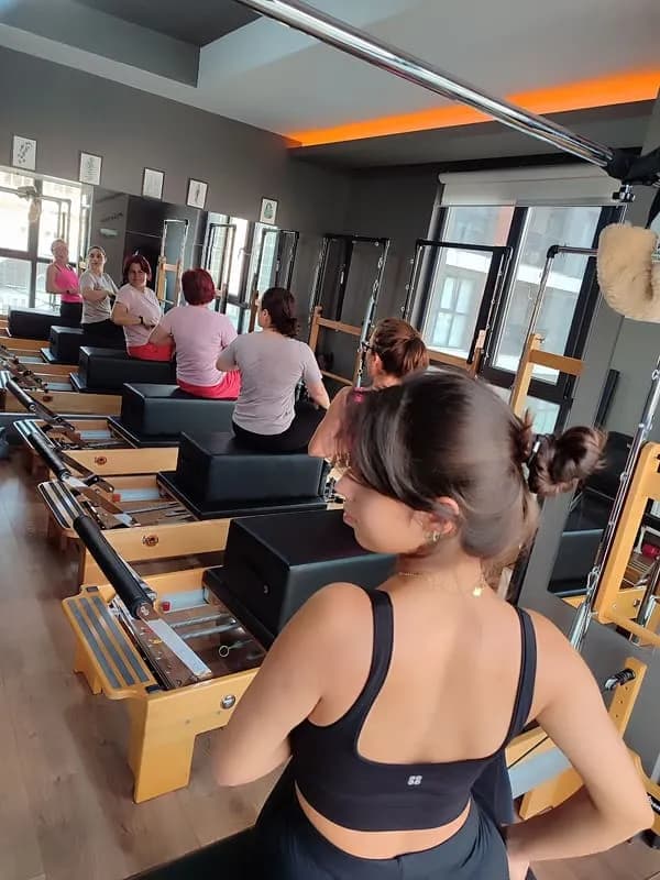 Edirne Pilates Reformer - Fazilet Studio — Merkez pilates stüdyosu