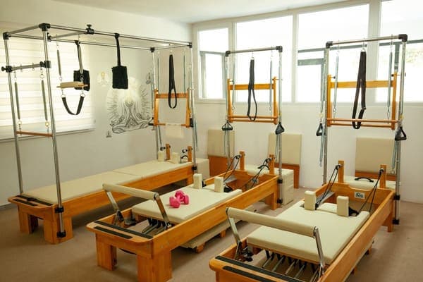 AUROLİNA pilates salonu — Manavgat pilates stüdyosu