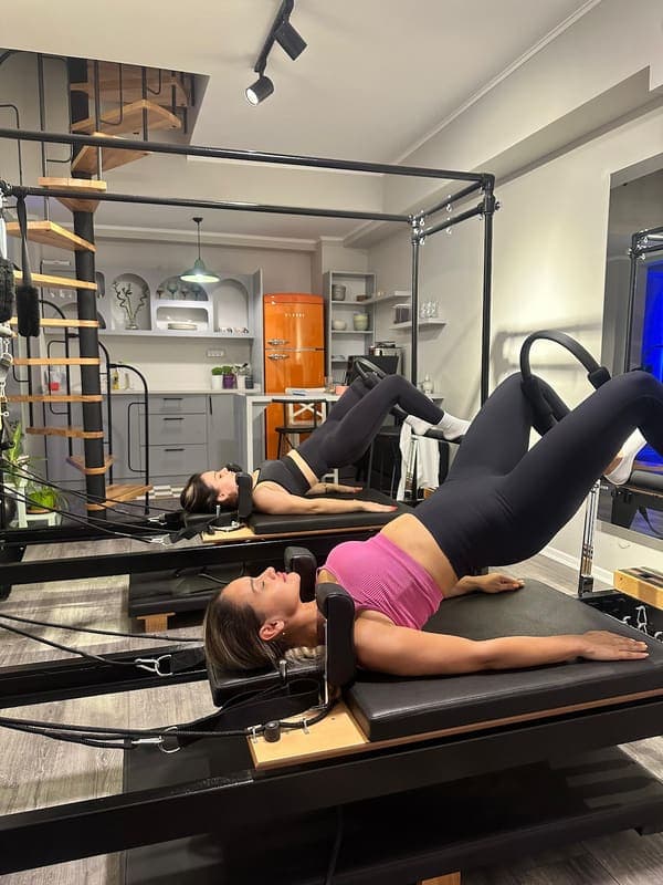 Aysegul Yoga & Pilates Studio — Yunusemre pilates stüdyosu