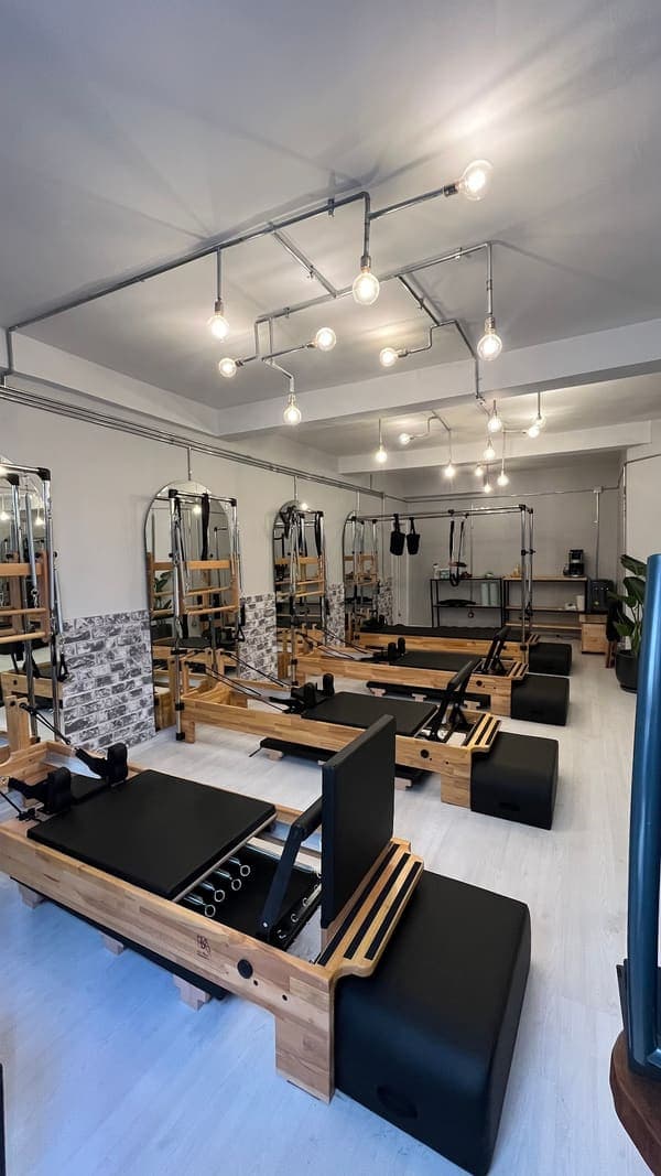 Balat Pilates Studio (Re.born Pilates Studio) — Fatih pilates stüdyosu