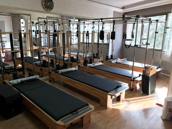 Begüm Özkalp Pilates Studio — Kuşadası pilates stüdyosu