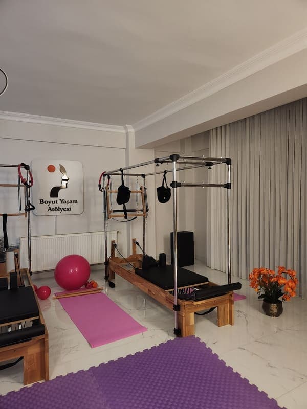 Boyut Yaşam Pilates — Merkezefendi pilates stüdyosu