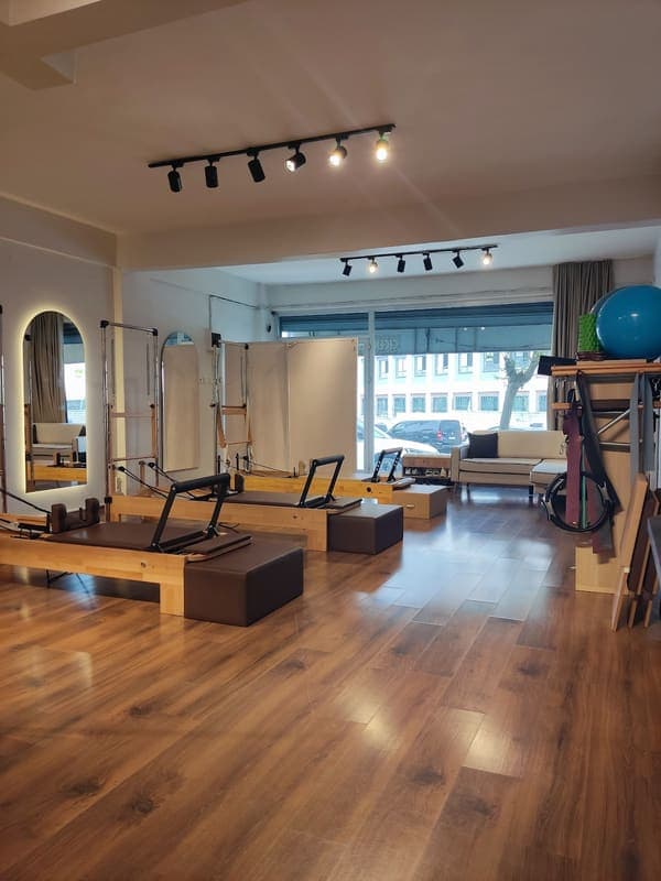 Büşra Doğan Pilates Studio — Kağıthane pilates stüdyosu