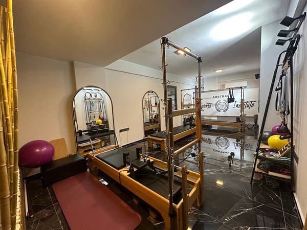 Çeşme'DE Pilates Studio Marina — Çeşme pilates stüdyosu