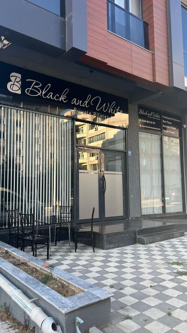 Çorlu Pilates | Black and White Private Pilates Studio — Çorlu pilates stüdyosu