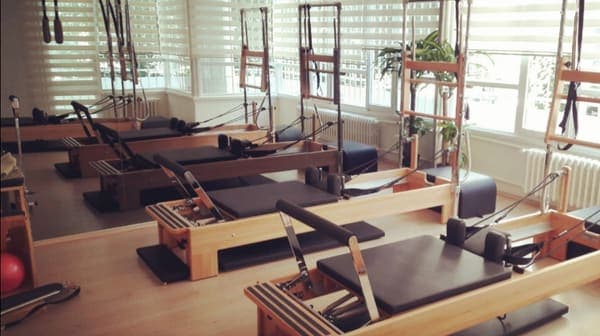 Deniz Şahin Studio pilates — Caddebostan pilates stüdyosu