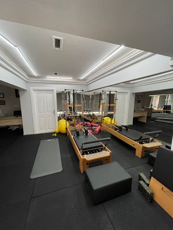 Di Pilates Studio — Nisbetiye pilates stüdyosu
