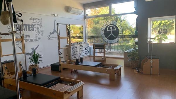 EGE PİLATES & Reformer Pilates & Aletli Pilates & Özel Pilates Dersi — Narlıdere pilates stüdyosu