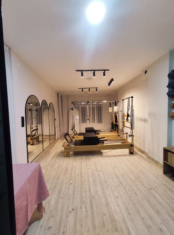 Ekru Pilates & Yoga / FATİH — Fatih pilates stüdyosu