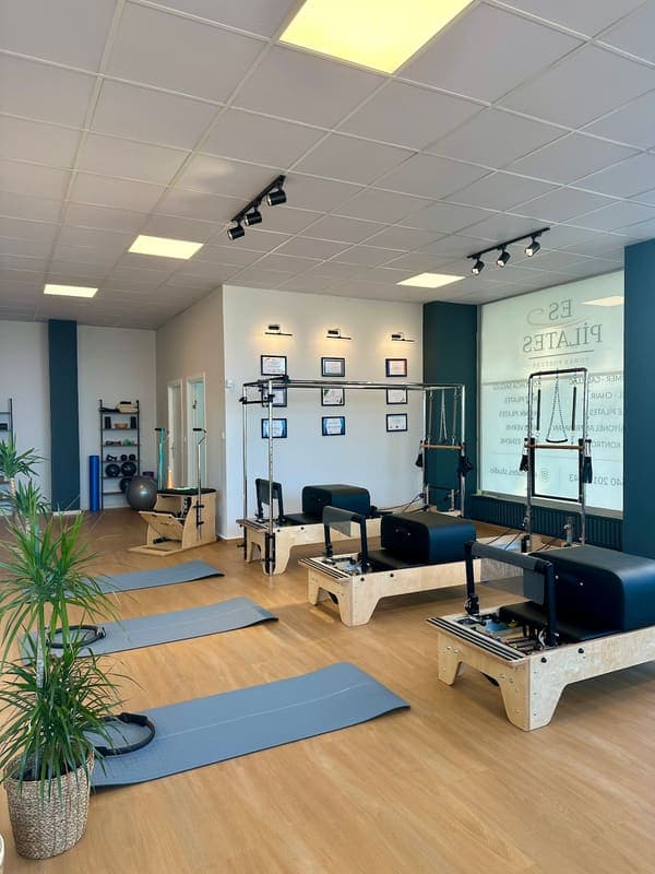 Es pilates studio — Torbalı pilates stüdyosu