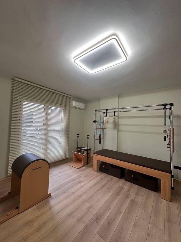 Form & Flow Pilates Studio — Kartal pilates stüdyosu