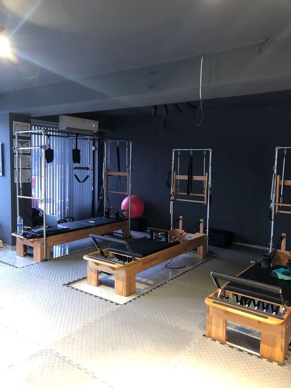 Hira Durak Pilates Studio Turgutlu Life City Sitesi — Turgutlu pilates stüdyosu