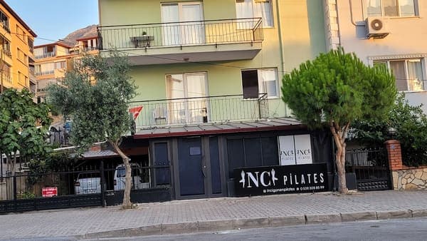 inci gönen pilates salonu — Pamukkale pilates stüdyosu
