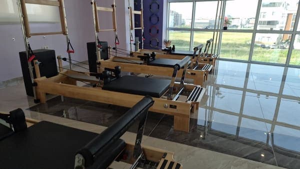 Kulüp Pilates - iskenderun reformer — İskenderun pilates stüdyosu