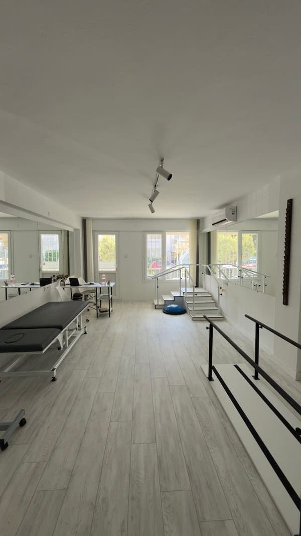 Kuşadası Fizik Tedavi ve Klinik Reformer Pilates | Fizyoterapist Eylül Torunbalcı — Kuşadası pilates stüdyosu
