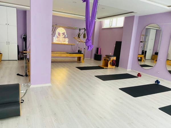 Ladies10 Pilates Studio — Edremit pilates stüdyosu