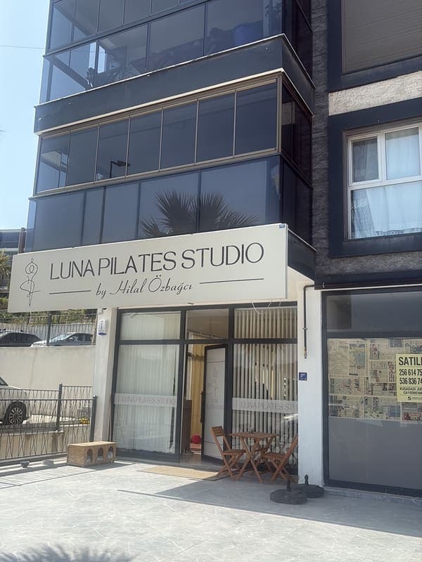 Luna pilates studio — Kuşadası pilates stüdyosu