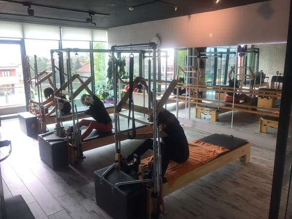 Meram Vip Pilates & Ems Studio — Selçuklu pilates stüdyosu