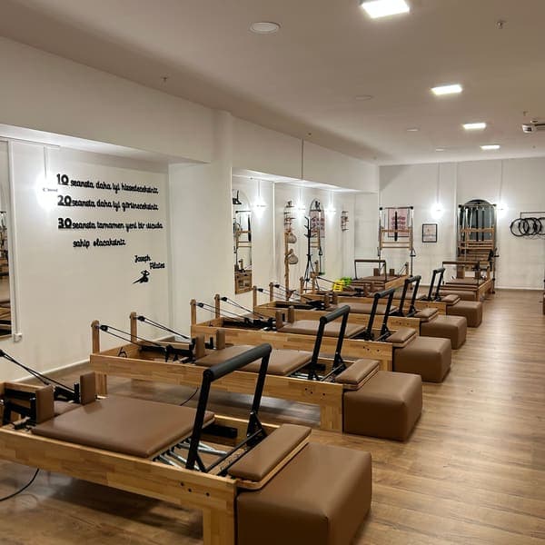 Moonlight Pilates Studio Üsküdar — Üsküdar pilates stüdyosu