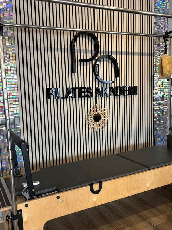 Pilates Akademi Beylikdüzü — Beylikdüzü pilates stüdyosu